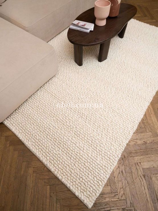 Ковер на пол Rugs Palace из материала Шерсть, Коттон, цвет: Молочный в интерьере
